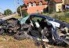 (FOTO, VIDEO) AUTO JE POTPUNO SMRSKAN, DELOVI SVUDA PO PUTU! Jezivi prizor oslikava SILINU UDARCA: U nesreći kod Trstenika poginula majka, dvoje dece povređeno (foto,-video)-auto-je-potpuno-smrskan,-delovi-svuda-po-putu!-jezivi-prizor-oslikava-silinu-udarca:-u-nesreci-kod-trstenika-poginula-majka,-dvoje-dece-povredeno