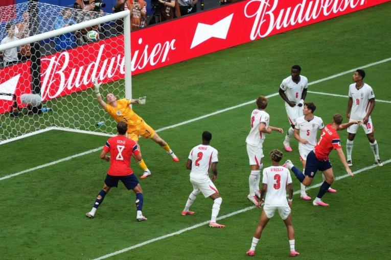 norveska-–-engleska:-neverovatni-belingem-priblizio-englesku-polufinalu! norveska-–-engleska:-neverovatni-belingem-priblizio-englesku-polufinalu!