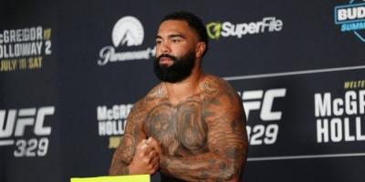 zveeeeer,-nokaut-koji-je-zapalio-ufc-–-olimpijski-sampion-razneo-rivala,-pa-ga-patosirao-(video) zveeeeer,-nokaut-koji-je-zapalio-ufc-–-olimpijski-sampion-razneo-rivala,-pa-ga-patosirao-(video)