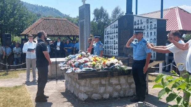Залазје,-годишњица-страдања-српских-цивила-и-војника Залазје,-годишњица-страдања-српских-цивила-и-војника
