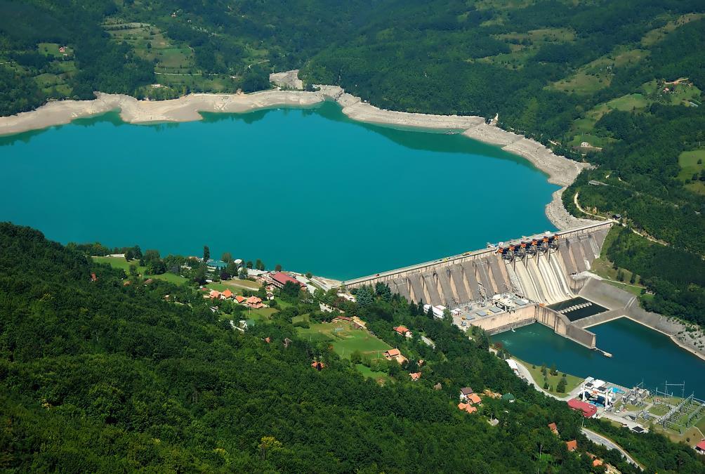 “sport-nas-je-okupio,-drina-nas-spaja”-mosi-2026-u-znaku-ekologije:-sportisti-i-gradani-cistili-obalu-u-peruccu “sport-nas-je-okupio,-drina-nas-spaja”-mosi-2026-u-znaku-ekologije:-sportisti-i-gradani-cistili-obalu-u-peruccu