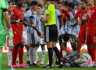 “Argentina i FIFA ponovo udaraju!” Embolov crveni karton napravio haos, navijači besni jer misle da Mesi namešta “argentina-i-fifa-ponovo-udaraju!”-embolov-crveni-karton-napravio-haos,-navijaci-besni-jer-misle-da-mesi-namesta
