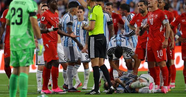 “argentina-i-fifa-ponovo-udaraju!”-embolov-crveni-karton-napravio-haos,-navijaci-besni-jer-misle-da-mesi-namesta “argentina-i-fifa-ponovo-udaraju!”-embolov-crveni-karton-napravio-haos,-navijaci-besni-jer-misle-da-mesi-namesta