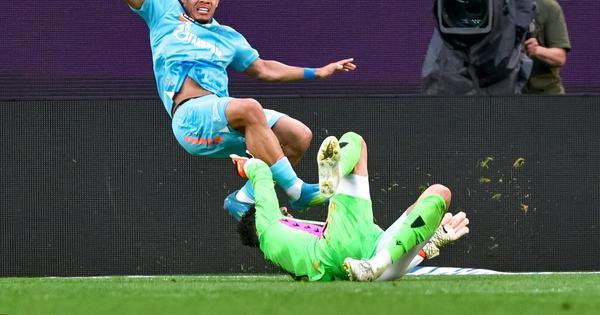 zenit-–-zvezda-mateus-napravio-penal,-rusi-prvi-do-gola!-/video-prenos/ zenit-–-zvezda-mateus-napravio-penal,-rusi-prvi-do-gola!-/video-prenos/