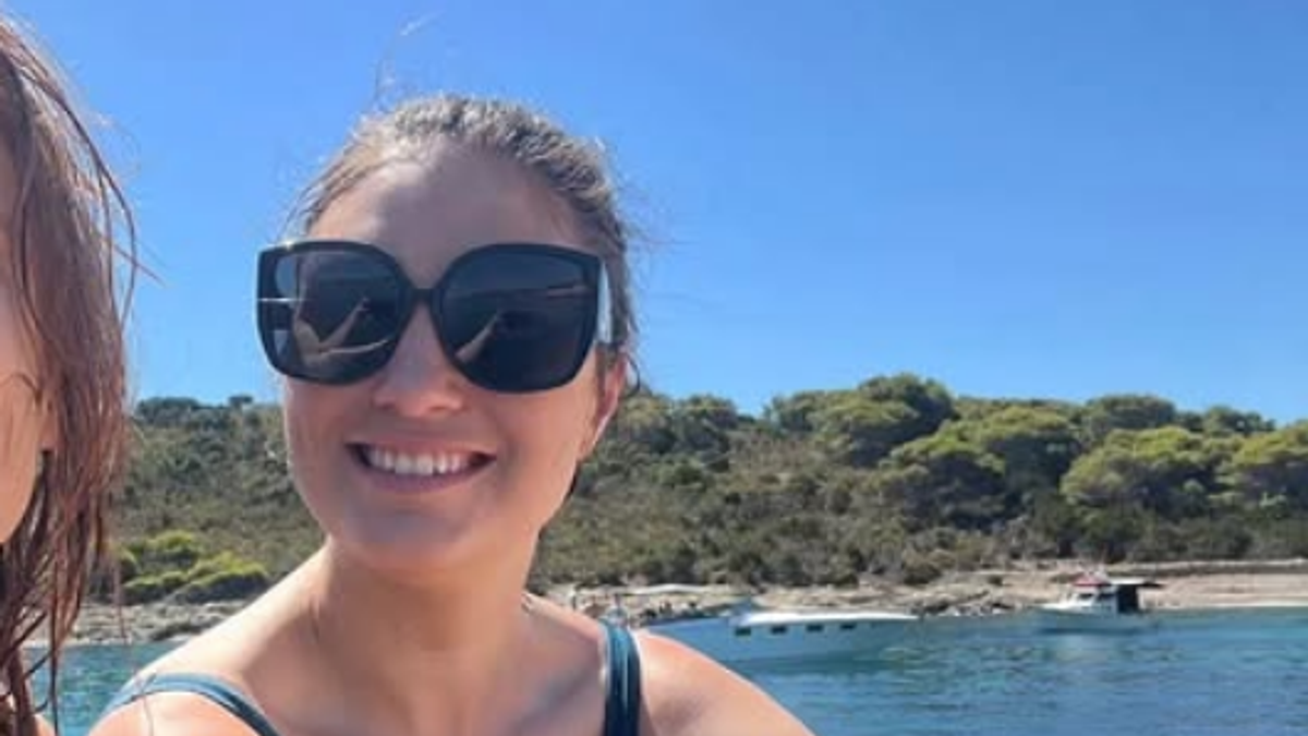 turistkinja-dozivela-traumu-na-popularnom-mediteranskom-ostrvu!-za-manje-od-24-sata-dva-puta-bezala-da-spase-zivu-glavu:-“usla-sam-u-automobil-i-…” turistkinja-dozivela-traumu-na-popularnom-mediteranskom-ostrvu!-za-manje-od-24-sata-dva-puta-bezala-da-spase-zivu-glavu:-“usla-sam-u-automobil-i-…”