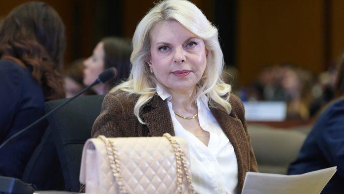 netanjahuova-supruga-trazi-pojacano-obezbedenje-zahteva-hitnu-zastitu-za-sebe-i-svoje-sinove-u-narednih-pet-godina