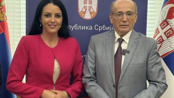 daje-i-grad:-loznica-dobila-500.000-dinara-za-„miholjske-susrete-sela“-u-lesnici