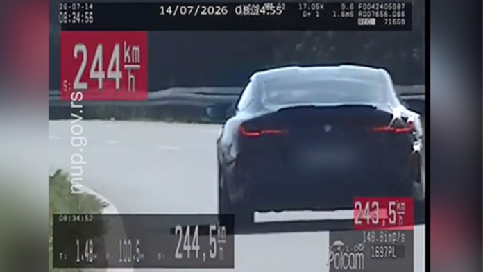 (video)-bmw-om-divljao-skoro-250-na-sat!-uhapsen-bahati-vozac-kod-malog-pozarevca:-vozio-preko-100-km/h-vise-od-dozvoljene-brzine!