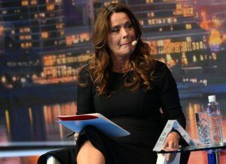 SUZANA VASILjEVIĆ ODGOVORILA NOVOJ S: “Laž može da proizvede naslov za jedan dan, ali se kao bumerang uvek vrati onima koji je stvaraju” suzana-vasiljevic-odgovorila-novoj-s:-“laz-moze-da-proizvede-naslov-za-jedan-dan,-ali-se-kao-bumerang-uvek-vrati-onima-koji-je-stvaraju”