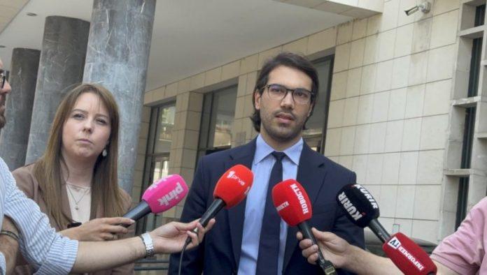 nesic-o-tuzbi-kusturice:-ovo-je-jos-jedan-pokusaj-gusenja-slobode-medija-i-zabrane-pisane-reci-(video)