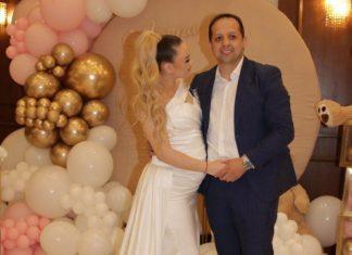 STIŽU I ŠESTO DETE I UNUČE! Pevač sa 15 godina mlađom ČEKA BEBU, A POSTAJE I DEDA! Posle bolnog gubitka estradni par IMA DUPLI POVOD ZA SLAVLJE! stizu-i-sesto-dete-i-unuce!-pevac-sa-15-godina-mladom-ceka-bebu,-a-postaje-i-deda!-posle-bolnog-gubitka-estradni-par-ima-dupli-povod-za-slavlje!