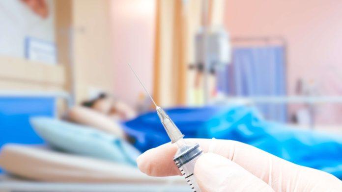 francuska-usvojila-zakon-o-eutanaziji-neizlecivo-oboleli-moci-ce-da-traze-medicinsko-okoncanje-zivota,-makron-porucio:-“ispunili-smo-obecanje-gradanima”