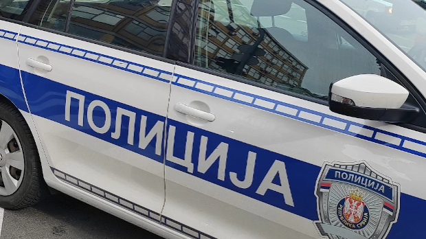 Дечак-претучен-у-Новом-Саду-на-интензивној-нези,-ухапшене-две-особе