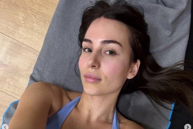 ovo-je-jedina-fotografija-trudne-anastasije-raznatovic:-vesto-se-krila,-a-ovaj-detalj-ju-je-odao!-(foto) ovo-je-jedina-fotografija-trudne-anastasije-raznatovic:-vesto-se-krila,-a-ovaj-detalj-ju-je-odao!-(foto)