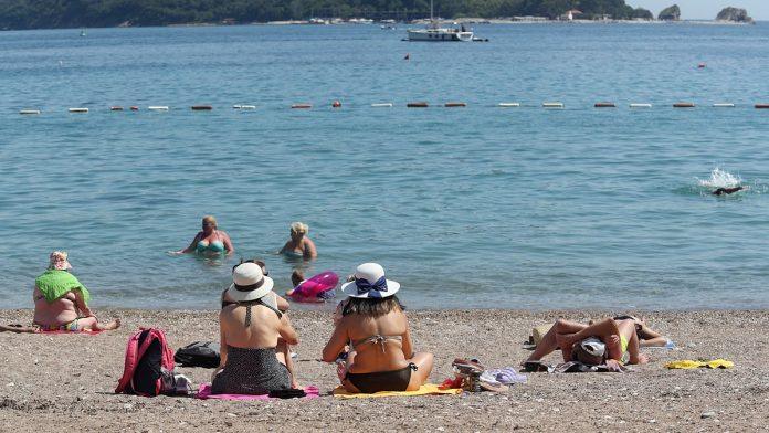 nekada-sirotinjska-hrana,-a-sad-prodaje-za-5-evra-po-komadu!-turisti-placaju-i-ne-pitaju
