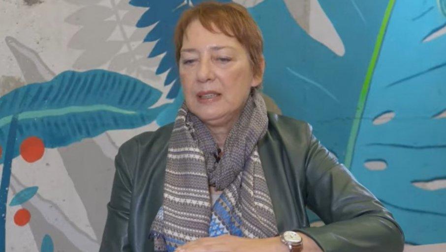 opsti-haos-medu-blokaderima:-antonela-riha-tvrdi-da-studentski-pokret-radi-za-vlast opsti-haos-medu-blokaderima:-antonela-riha-tvrdi-da-studentski-pokret-radi-za-vlast