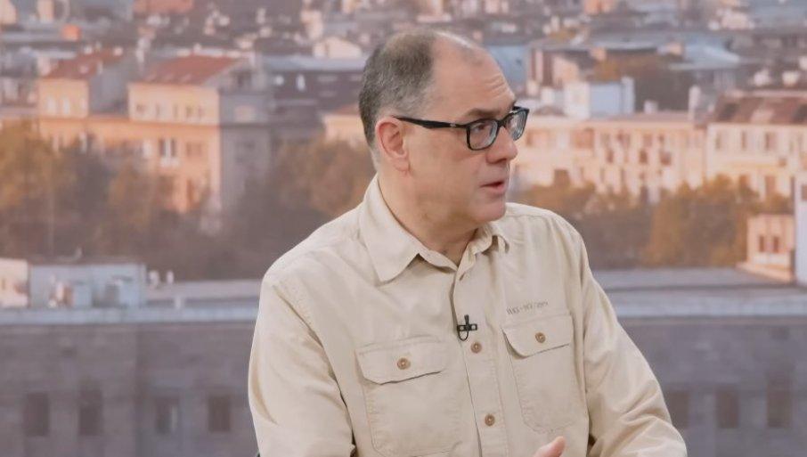kako-su-radic,-ponos,-plenumasi-sa-fdu-i-blokaderski-mediji-“pumpali”-aferu-zvucni-top:-korak-po-korak-u-izdajnickom-marsu-(video) kako-su-radic,-ponos,-plenumasi-sa-fdu-i-blokaderski-mediji-“pumpali”-aferu-zvucni-top:-korak-po-korak-u-izdajnickom-marsu-(video)
