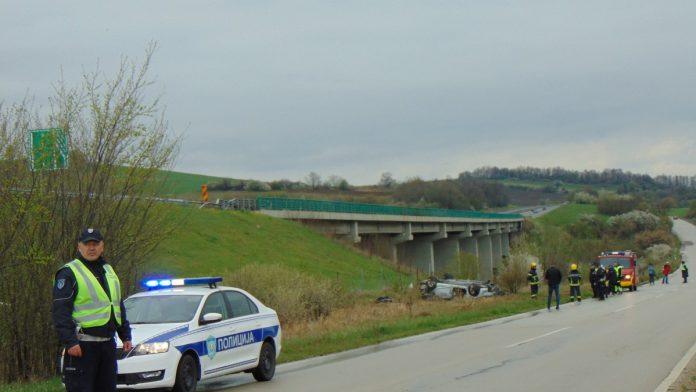 stravicna-nesreca-kod-sente!-muskarac-(84)-se-kolima-zakucao-u-kombi:-ima-mrtvih-i-mnogo-povredenih