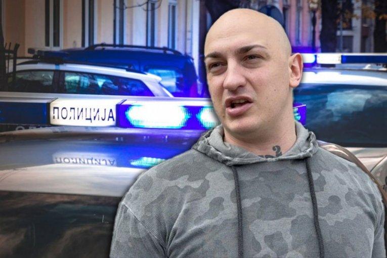 priveden-desingerica!-reper-zadrzan-u-crnoj-gori,-o-najnovijem-skandalu-bruje-svi! priveden-desingerica!-reper-zadrzan-u-crnoj-gori,-o-najnovijem-skandalu-bruje-svi!