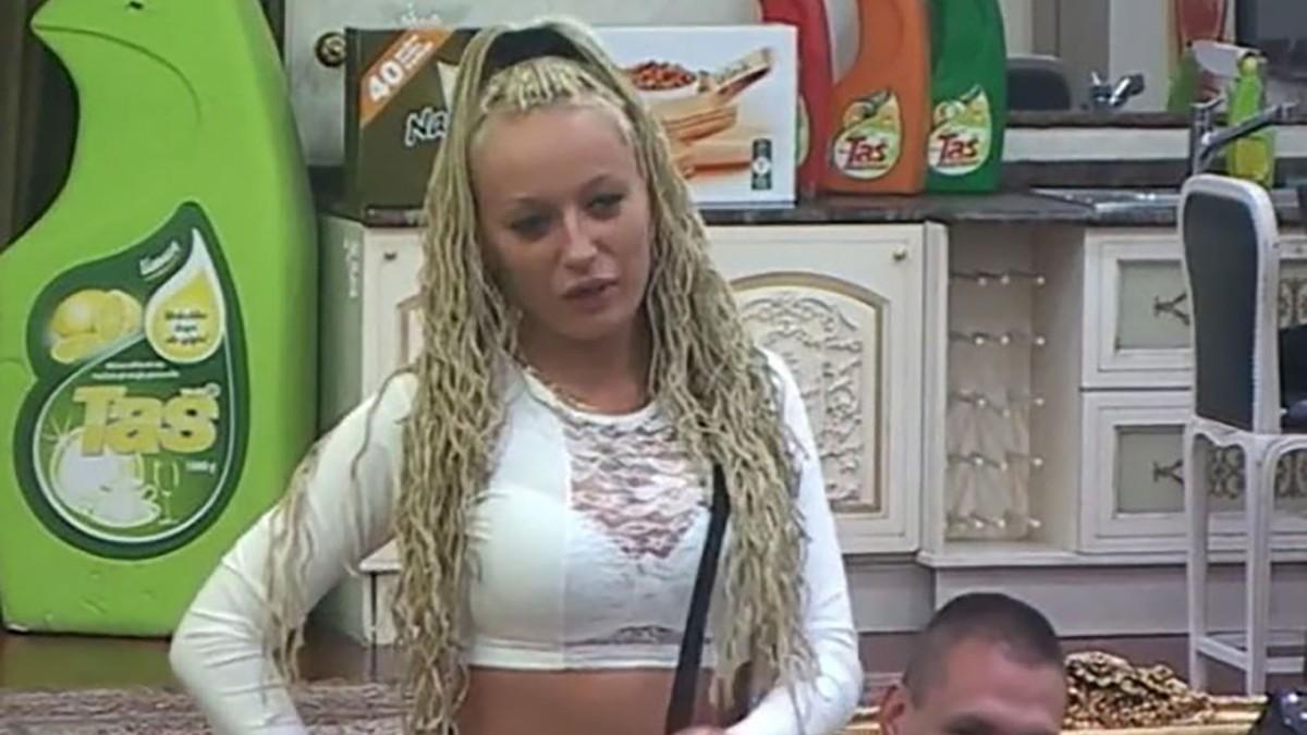 “bila-si-moje-srce,-ispunicu-sve-tvoje-snove”-nevena-hot-se-oprostila-od-cerke-koja-je-poginula-u-stravicnoj-nesreci “bila-si-moje-srce,-ispunicu-sve-tvoje-snove”-nevena-hot-se-oprostila-od-cerke-koja-je-poginula-u-stravicnoj-nesreci