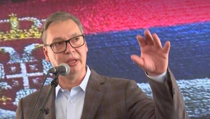 “nisam-krao,-niti-cu”-vucic-odgovorio-na-optuzbe-vezane-za-novcanu-pomoc-gradanima:-sve-sto-imam-je-u-srbiji,-ponosim-se-time