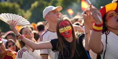 spektakl-za-kraj!-ko-ce-na-krov-sveta-–-argentina-ili-spanija!? spektakl-za-kraj!-ko-ce-na-krov-sveta-–-argentina-ili-spanija!?
