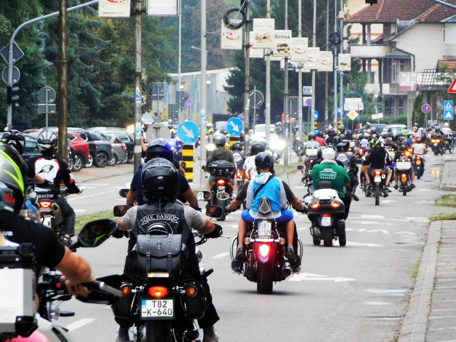 bajkeri-brzi-od-kise-i-gromova-zavrseno-”motocasce-2026.”-u-loznici bajkeri-brzi-od-kise-i-gromova-zavrseno-”motocasce-2026.”-u-loznici
