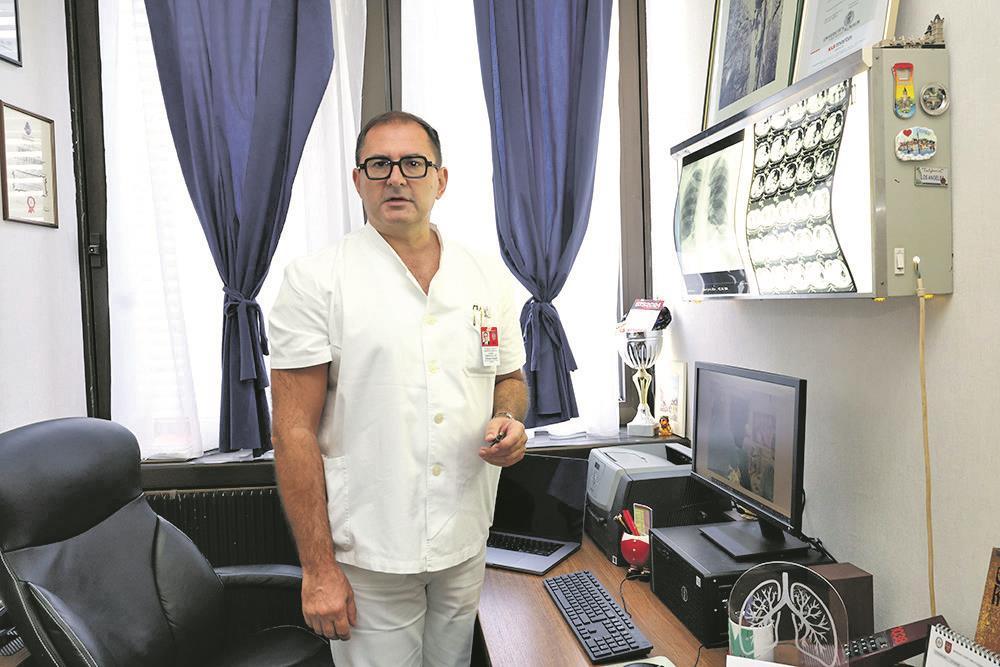 “znanje-delimo,-iskustvo-prenosimo,-buducnost-gradimo-zajedno”-prof.-dr-nebojsa-maric-preuzeo-kormilo-udruzenja-grudnih-hirurga “znanje-delimo,-iskustvo-prenosimo,-buducnost-gradimo-zajedno”-prof.-dr-nebojsa-maric-preuzeo-kormilo-udruzenja-grudnih-hirurga