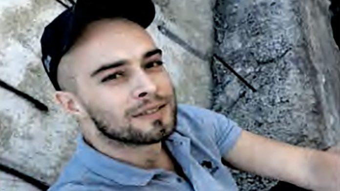 cekao-da-filip-ude-u-zgradu,-pa-sasuo-8-metaka!-ovo-ubistvo-je-razbuktalo-rat-najopasnijih-klanova,-milioni-dati-za-osvetu,-osvanule-misteriozne-citulje:-“hermano…”