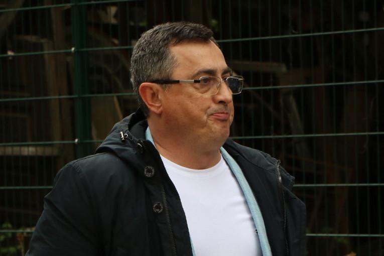 voja-nedeljkovic-se-ozenio-u-papucama:-sokirace-vas-prica-sa-vencanja! voja-nedeljkovic-se-ozenio-u-papucama:-sokirace-vas-prica-sa-vencanja!