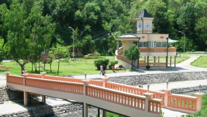 spremite-se-za-podelu-novih-30.000-vaucera-za-odmor-u-srbiji:-ministar-memic-objavio-tacan-datum-i-nova-pravila-prijavljivanja