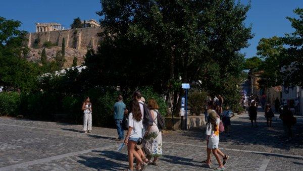 ekstremne-vrucine-u-grckoj:-na-asfaltu-izmereno-60-stepeni,-a-na-ovim-mestima-cak-75 ekstremne-vrucine-u-grckoj:-na-asfaltu-izmereno-60-stepeni,-a-na-ovim-mestima-cak-75