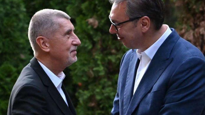 vucic-se-danas-sastaje-sa-babisem-lideri-ce-prvo-odrzati-tet-a-tet-sastanak,-nakon-toga-sledi-susret-delegacija-srbije-i-ceske