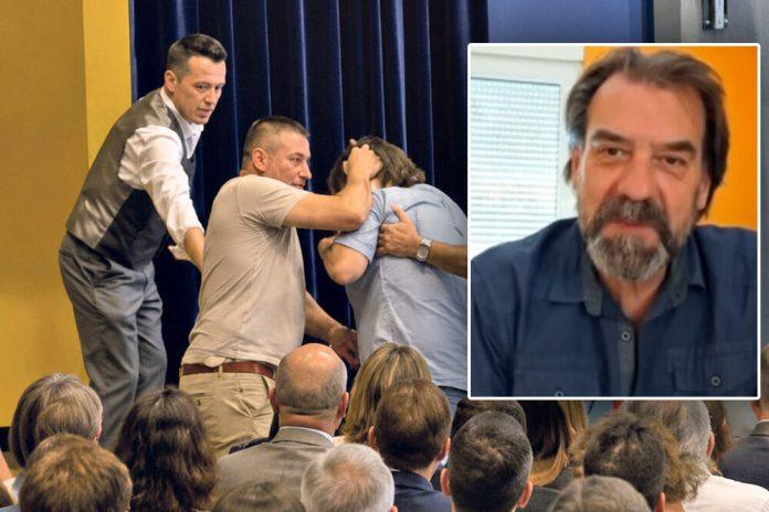 novinar-pretucen-na-tribini-proglasa-otkrio-detalje-uzasa-u-ofenbahu:-evo-sta-je-vucic-rekao-vicelarevicu-u-predsednistvu-(video)