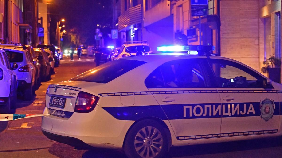 macetom-iskasapio-druga-iz-detinjstva,-pa-pobegao-iz-zatvora!-srpski-robijas-uhapsen-u-podgorici:-izasao-na-slobodan-vikend-i-nestao,-sumnja-se-da-je-spremao-novi-zlocin macetom-iskasapio-druga-iz-detinjstva,-pa-pobegao-iz-zatvora!-srpski-robijas-uhapsen-u-podgorici:-izasao-na-slobodan-vikend-i-nestao,-sumnja-se-da-je-spremao-novi-zlocin