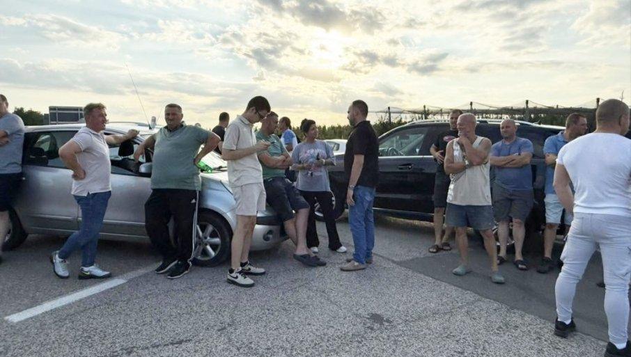 pred-zivotom-i-“sengen”-popusta:-zitelji-dva-srpska-pogranicna-sela-vise-nisu-taoci-ogranicenja-boravka-u-eu pred-zivotom-i-“sengen”-popusta:-zitelji-dva-srpska-pogranicna-sela-vise-nisu-taoci-ogranicenja-boravka-u-eu