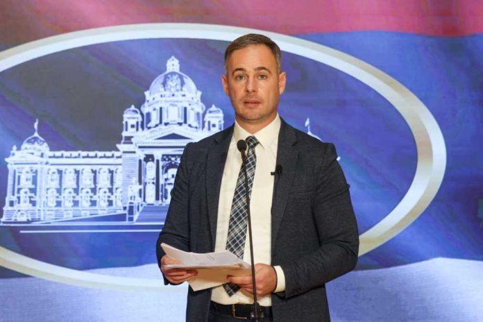 slucaj-ostavki-u-vranju-–-najava-potpunog-kraha-opozicije?!-sta-se-krije-iza-potresa-u-aleksicevom-nps:-rat-centrale-iz-bg-i-plenumasko-blokaderskog-koncepta