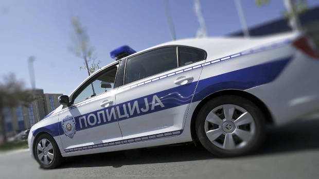 Ухапшен-мушкарац-код-Сурдулице,-покушао-да-прокријумчари-13-миграната