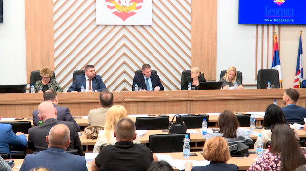 Повучене-три-тачке,-усвојен-пројекат-топловода-–-без-расправе-о-интегрисаном-систему-безбедности-Београда Повучене-три-тачке,-усвојен-пројекат-топловода-–-без-расправе-о-интегрисаном-систему-безбедности-Београда