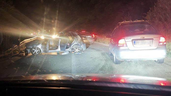 automobil-potpuno-unisten-teska-nesreca-izmedu-nove-varosi-i-prijepolja:-saobracaj-otezan-(foto)
