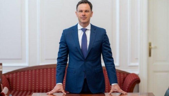 sinisa-mali:-sjajne-vesti-iz-amerike-stizu-za-srbiju,-nasa-politika-daje-rezultate