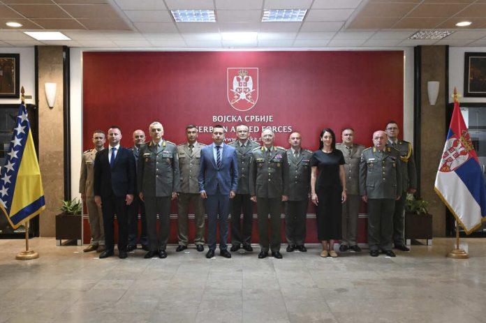 mojsilovic-sa-goganovicem-o-jacanju-vojne-saradnje-srbije-i-bih:-razgovarali-o-bezbednosti-u-regionu