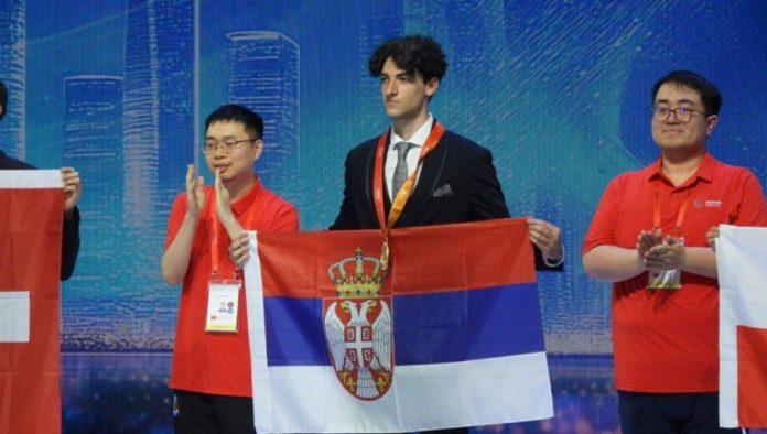 stefan-je-najbolji-mladi-matematicar-na-svetu:-talenat-bez-upornosti-nije-dovoljan-za-uspeh-(foto)
