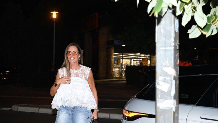 milena-kacavenda-u-besnoj-masini-“nemojte-da-snimate-unutra-moju-drugaricu!”,-pokazala-luks-auto:-“nema-mu-ni-godinu-dana”,-tu-je-i-janjus-(video)