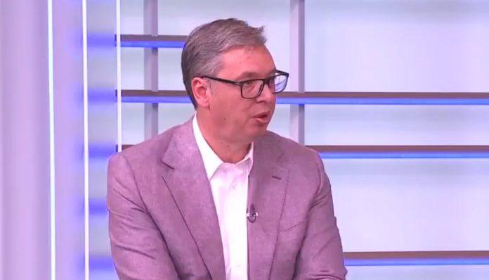 “nisam-pristao-da-platim-reket,-zato-sam-meta”-vucic-o-brkicu,-lucicu-i-jasmini-paunovic:-dok-sam-ja-u-njujorku,-moskvi-i-pekingu,-oni-nam-ruse-zemlju