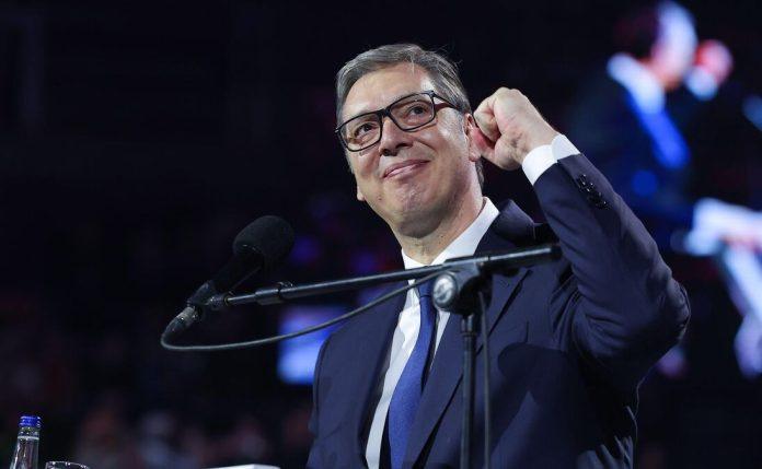 vucic-naglasio-vaznost-odluka-koje-oblikuju-buducnost-srbije,-pa-sumirao-radnu-nedelju:-najveca-snaga-drzave-ogleda-se-u-ozbiljnosti-sa-kojom-bira-i-odlucuje