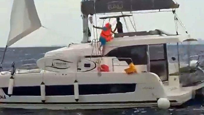 skiper-pao-u-more-i-nestao-u-roku-od-par-minuta-traze-ga-sve-sluzbe:-“izgubili-smo-ga-iz-vida”