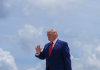 Лет Нетанјахуа за Вашингтон одложен; Трамп негира да САД остају без муниције за сукоб с Ираном Лет-Нетанјахуа-за-Вашингтон-одложен;-Трамп-негира-да-САД-остају-без-муниције-за-сукоб-с-Ираном