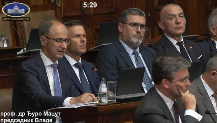 “necu-odgovarati-uvredama-na-uvrede,-niti-optuzbama-na-optuzbe”-macut-na-vanrednoj-sednici-skupstine:-moja-poruka-je-jednostavna