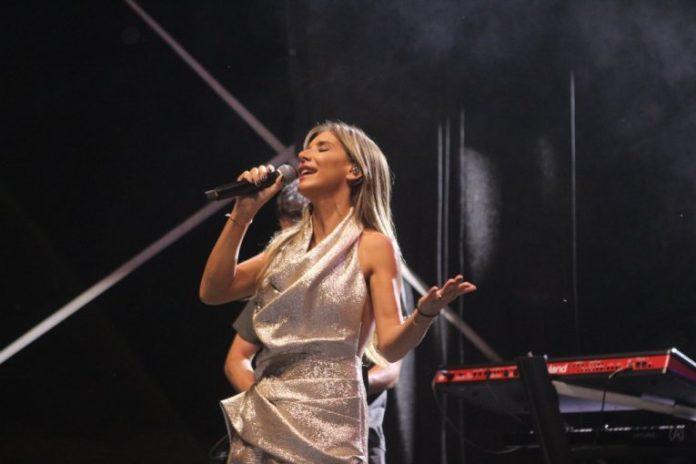 “lako-je-vratiti-se-na-scenu-kad-iza-sebe-imas-mariju-serifovic”:-jovana-pajic-reagovala-na-komentar-svoje-koleginice!